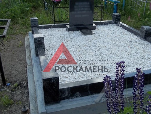 С местом для отдыха